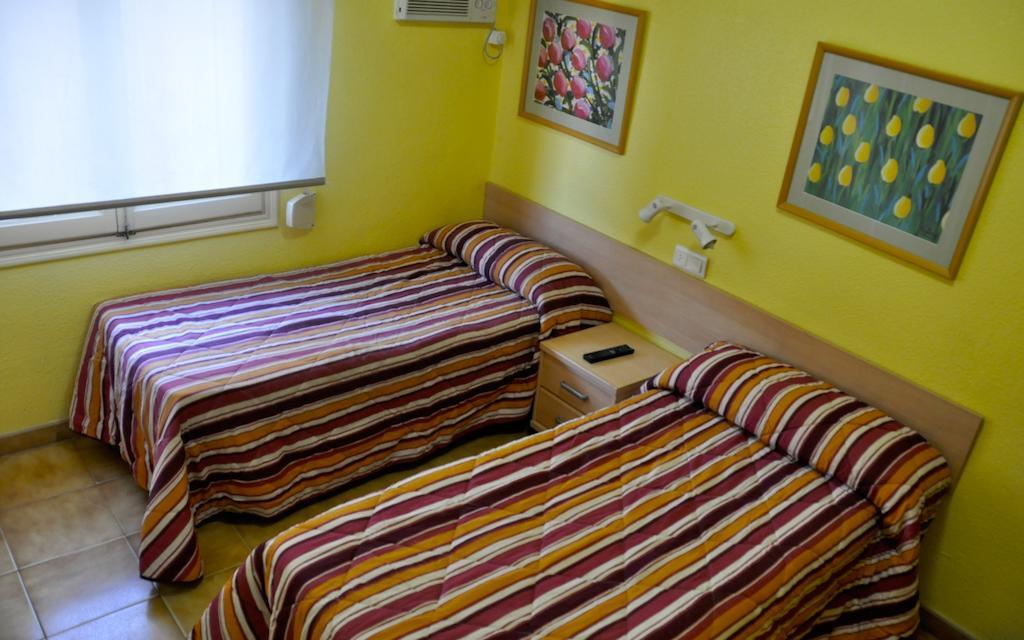 Hostal El Jardín Benidorm Quarto foto